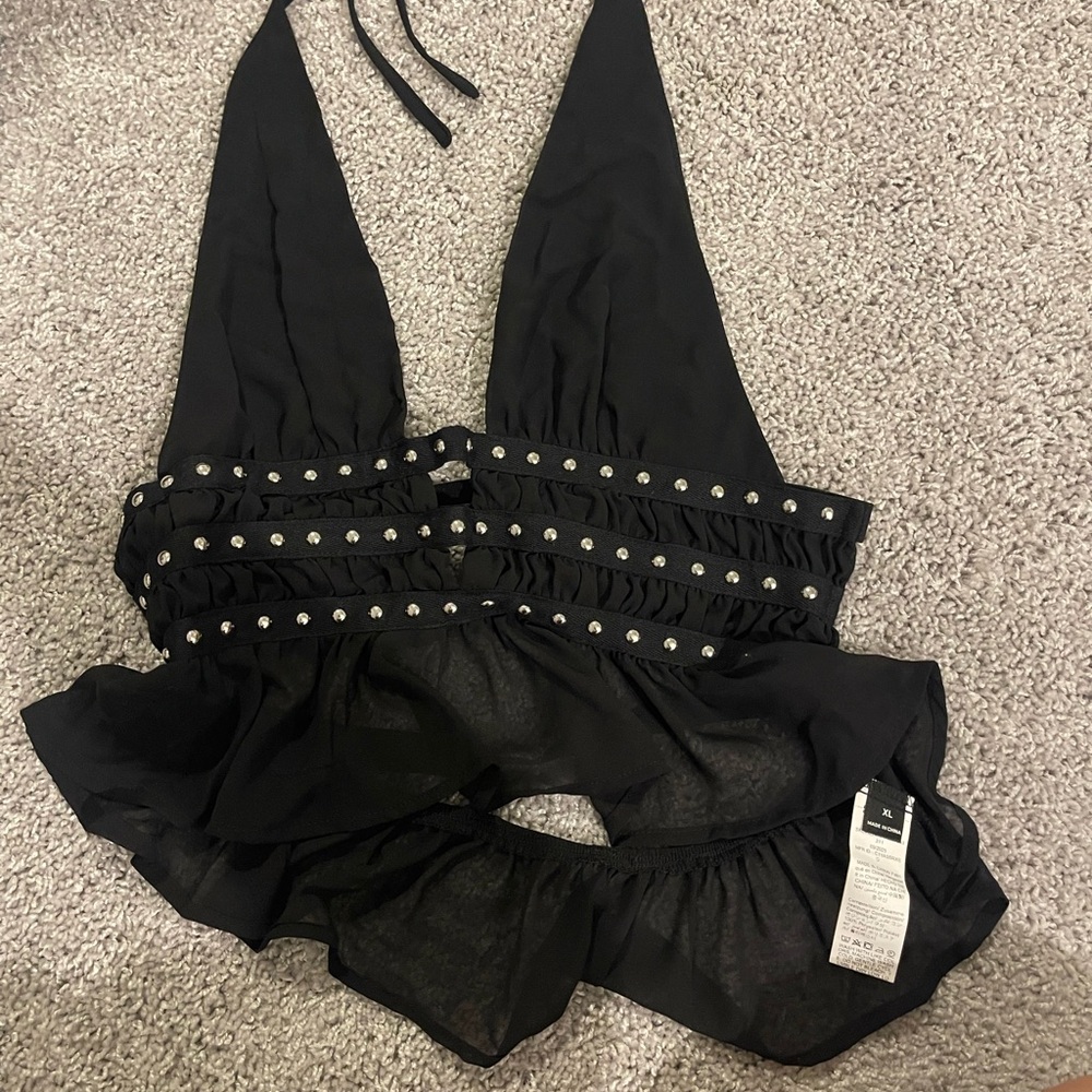 SHEIN Black Halter Ruffle Crop Top with Stud Detail